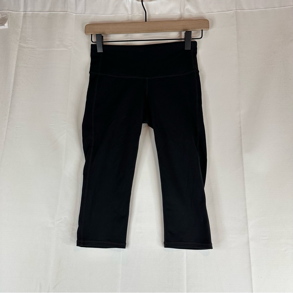 ATHLETA Women’s Size XXS Leggings Capri Crop Length Athletic Mid Rise Stretch - Picture 2 of 11